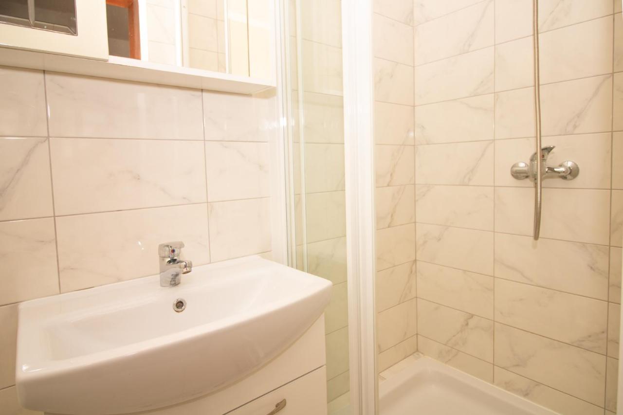 Renata Apartment With A View Baška Екстериор снимка
